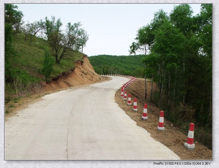 松樹林至六班公路、三道溝至合心公路等2012年農村公路項目決算審計